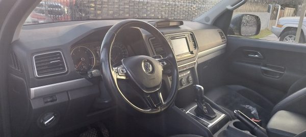 VOLKSWAGEN AMAROK HIGHLINE AÑO 2020 – 4X4 – AUTOMATICA - Imagen 6