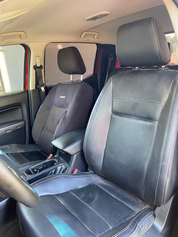 FORD RANGER LIMITED AUTOMATICA 4X4 3.2cc Diesel Uso Particular, Unico Dueño, 2021 - Imagen 8