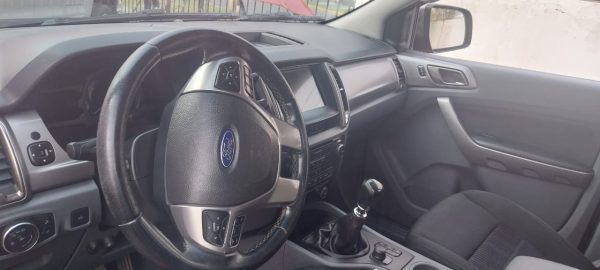 FORD RANGER XLT 3.2cc 4x4 Diesel Unico dueño, 2019 (uso particular) Diesel - Imagen 7