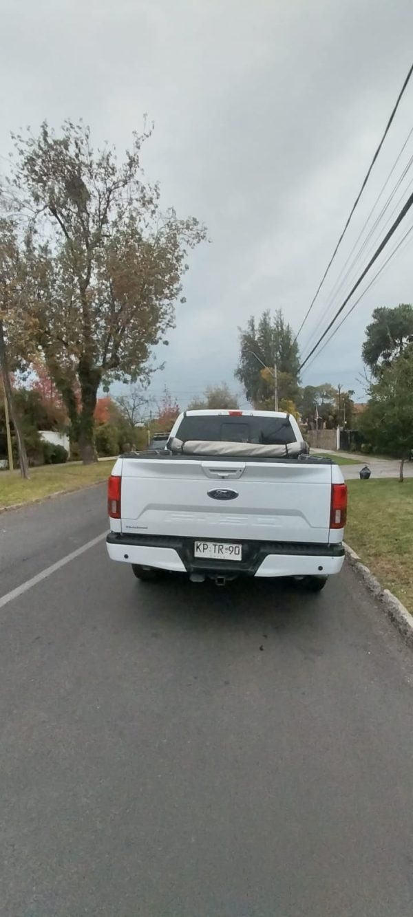 FORD F150 LARIAT 5.0cc 4X4, 2018 UNICO DUEÑO, MANTENCIONES, OPORTUNIDAD - Imagen 7