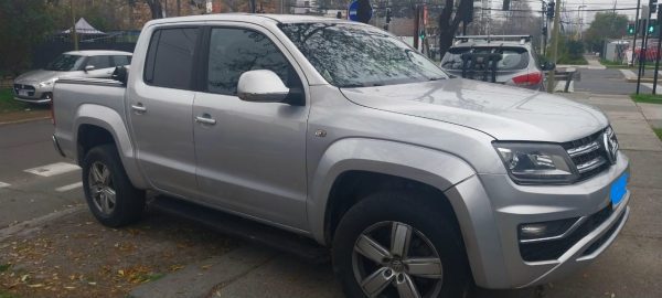 Volkswagen Amarok Highline 4x4 Diesel Automatica, Uso Particular - Imagen 2