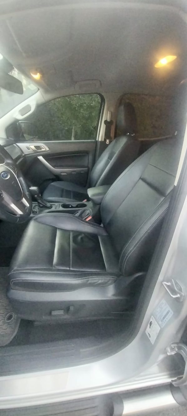 FORD RANGER LIMITED AUTOMATICA DIESEL 4X4 3.2CC ((Tiene Iva) 2021 - Imagen 8