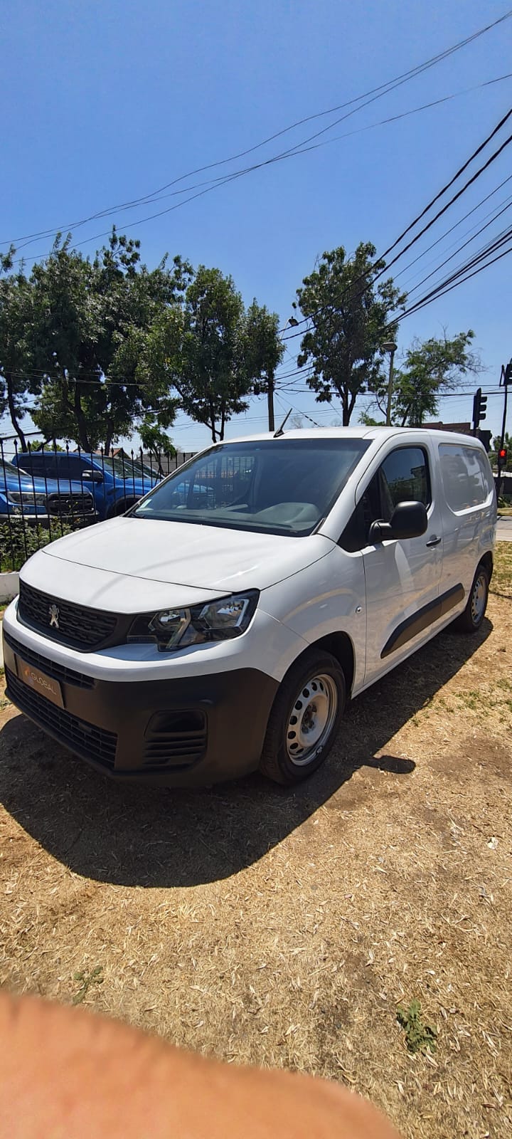 PEUGEOT PARTNER 2023 62.000KM UNICO DUEÑO, EXCELENTE ESTADO, OPORTUNIDAD - Imagen 3