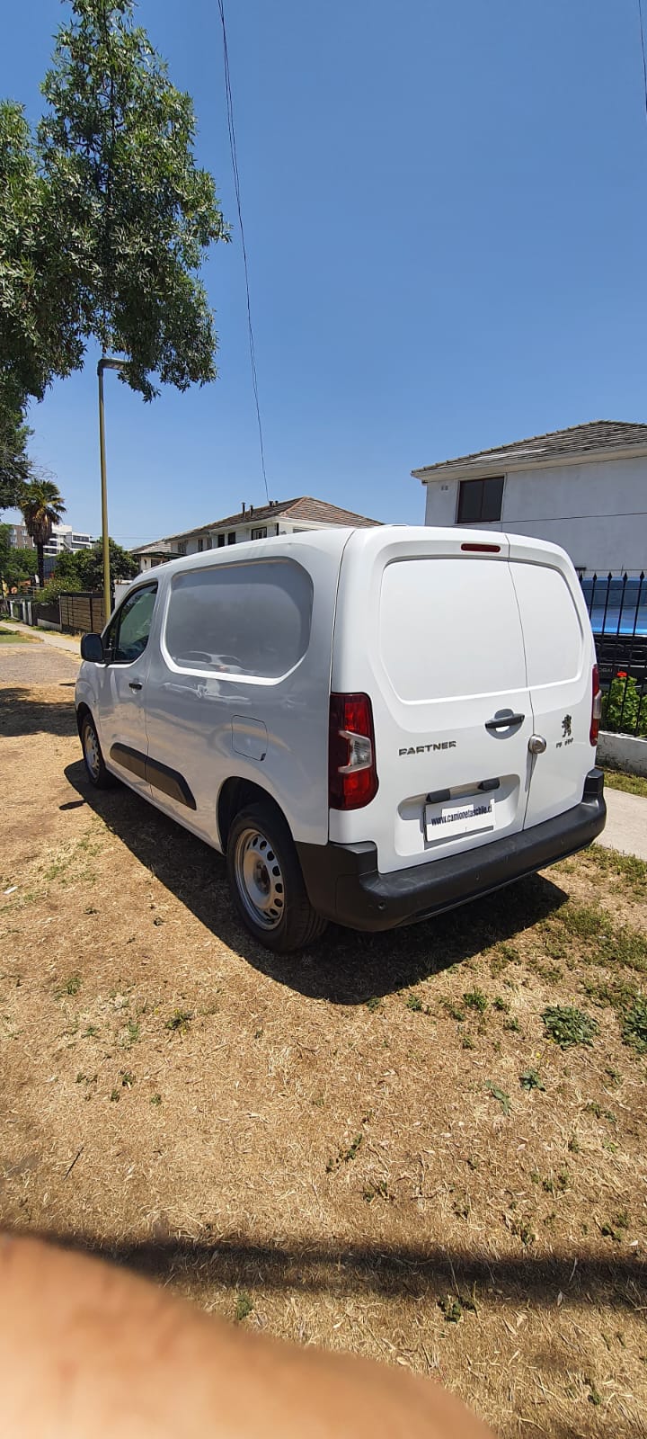 PEUGEOT PARTNER 2023 62.000KM UNICO DUEÑO, EXCELENTE ESTADO, OPORTUNIDAD - Imagen 5