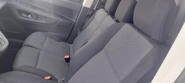 PEUGEOT PARTNER 2023 62.000KM UNICO DUEÑO, EXCELENTE ESTADO, OPORTUNIDAD - Imagen 6