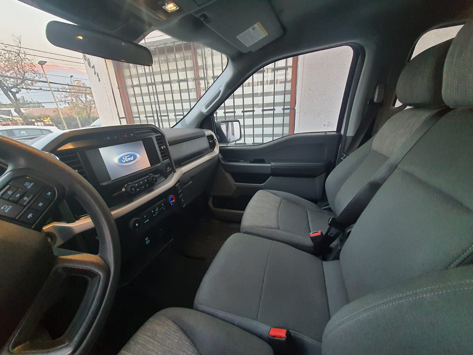 $24.300.000 2022 FORD F150 XLT 3.3CC AUTOMATICA MANTENCIONES EN LA MARCA - Imagen 15